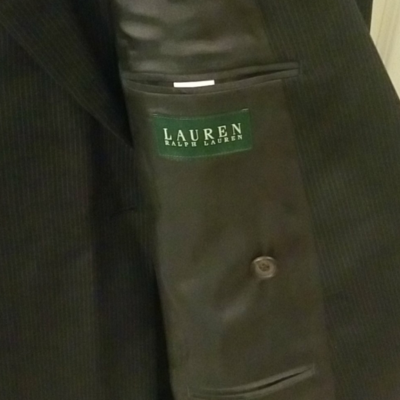 Suite - Picture 2 of 6